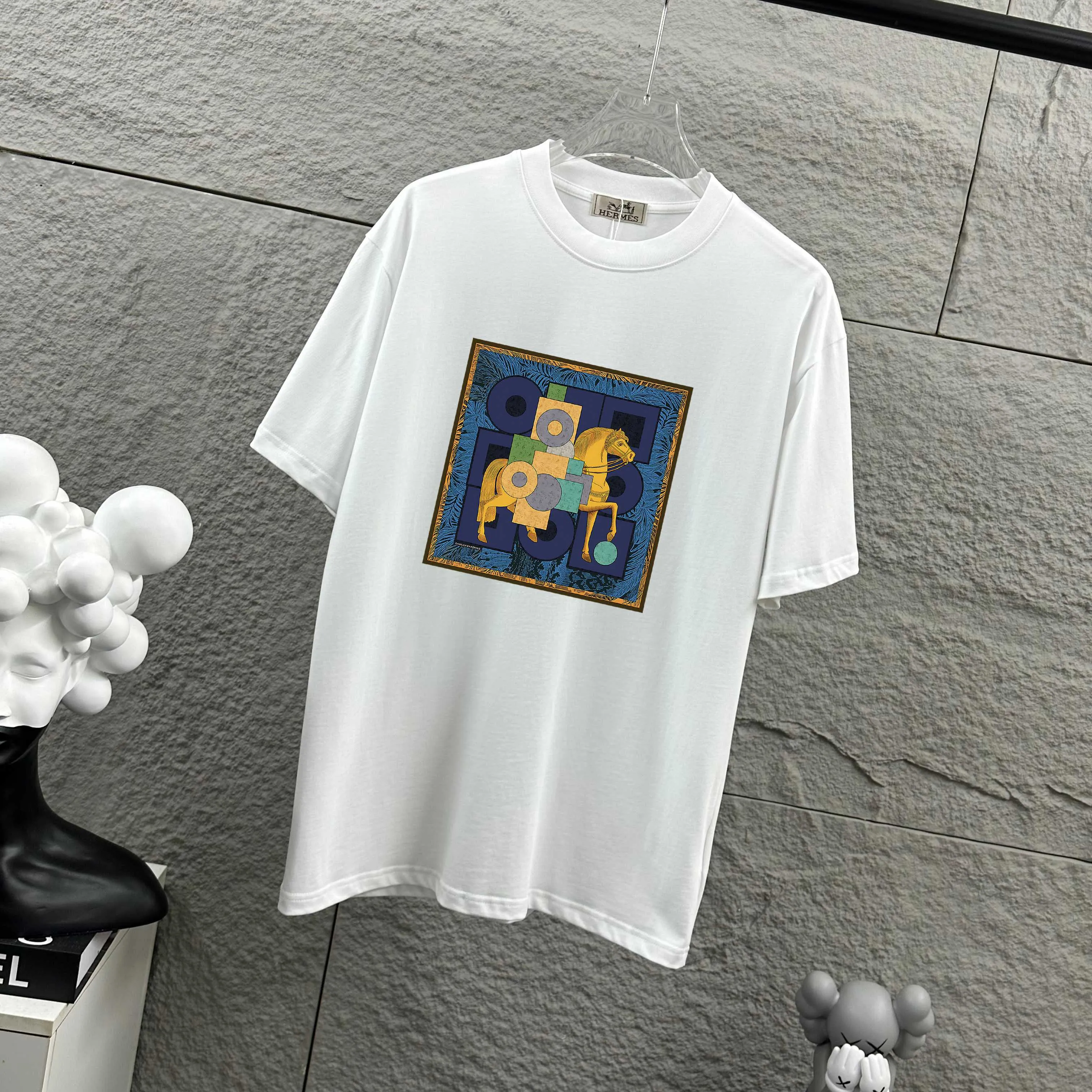 Herme* * 2026 New Arrival Classic T Same Style ：Black White Red Gray Size： S （90-130 ） M （120-150 ） L （140-165 ） XL （160-180 ） XXL （180-210 ）